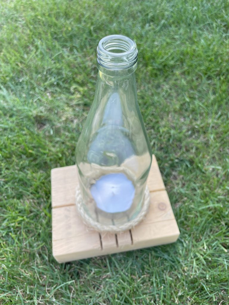 Rustikale Kerzenhalter aus Holz. Deko Hochzeit mieten