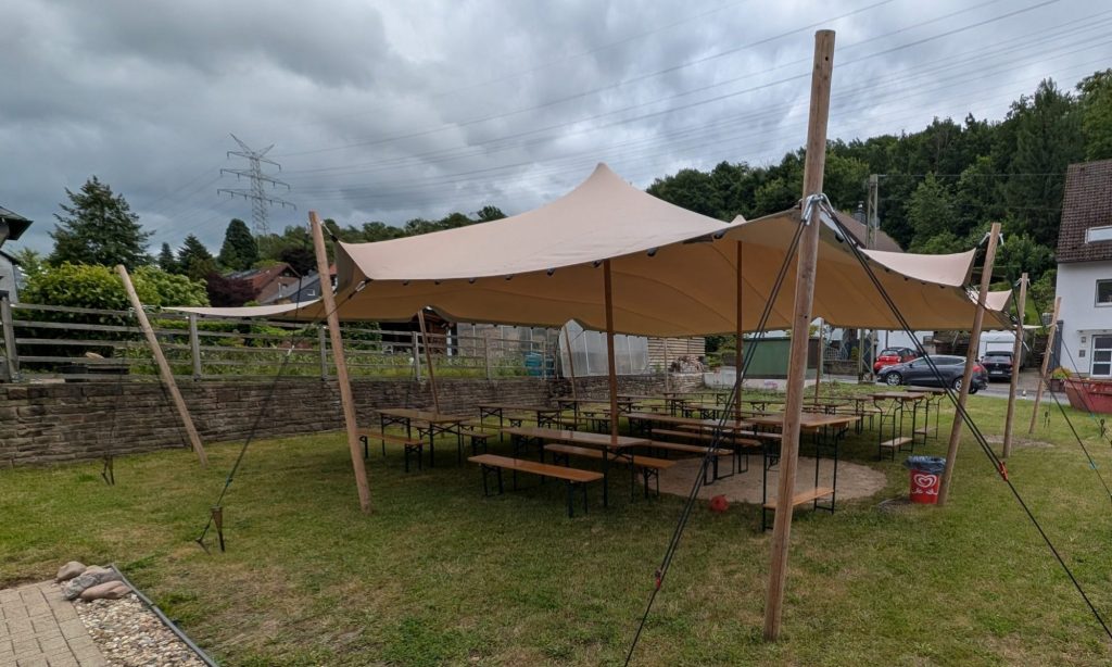 Stretchzelt mieten 6x8m